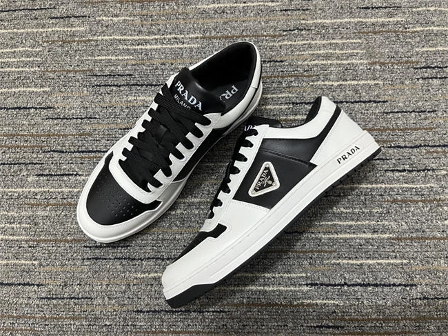 Rep Husky Prada Leather Sneaker Fashionable 3307