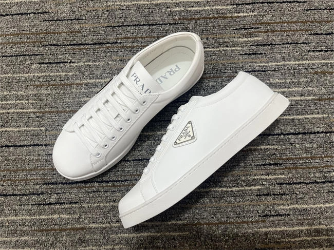 Aaa replica Prada Leather Sneaker Fashionable 3312