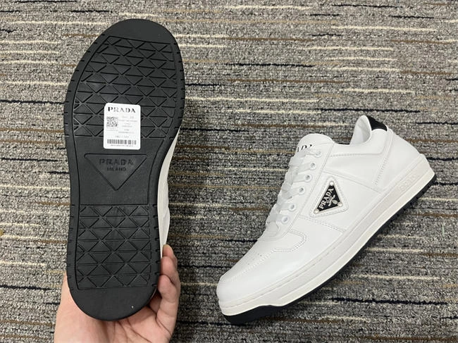 Cheap EasyMatch Prada Leather Sneaker 3314