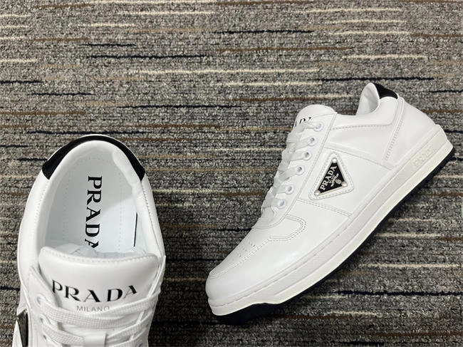Cheap EasyMatch Prada Leather Sneaker 3314