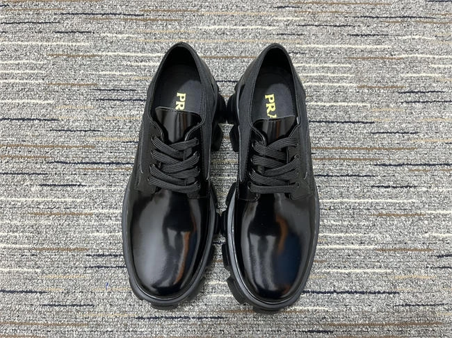 Cheap Prada Loafer Minimalist 3336
