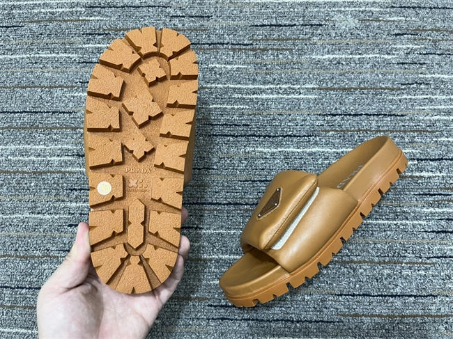 Tony Luxuries Sophisticated Prada Slipper 3345