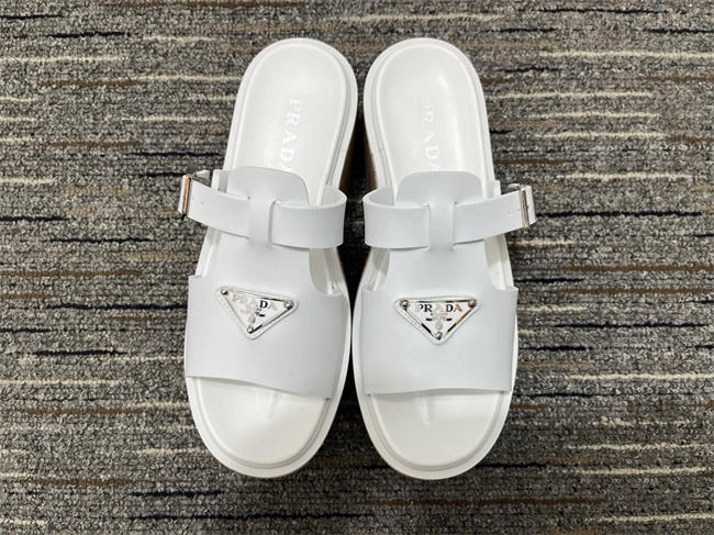 Repzbay REP SportInspired Prada Slipper 3348