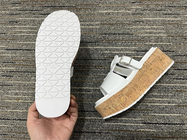 MaikeSneakers Prada Slipper WaterResistant 3349