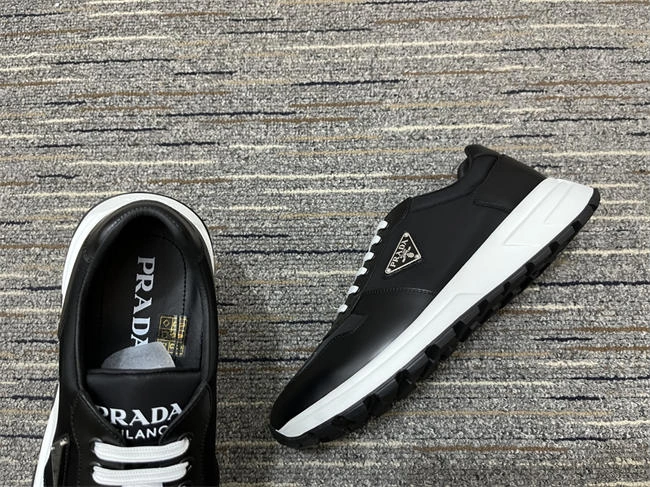 Cheap Prada Sneaker SunProtective 3370