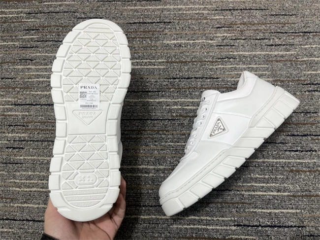 Affordable Palace Prada Sneaker Affordable 3371