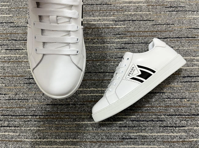 Firstbag ru Prada Sneaker RelaxedFit 3374