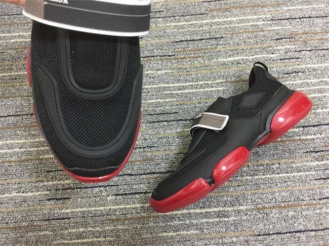 Cheap Husky Casual Prada Sneaker 3388