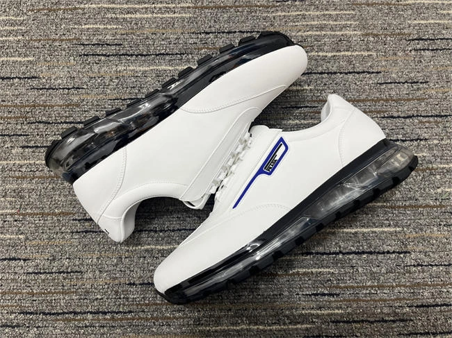 Cheap Seasonal Prada Sneaker 3390