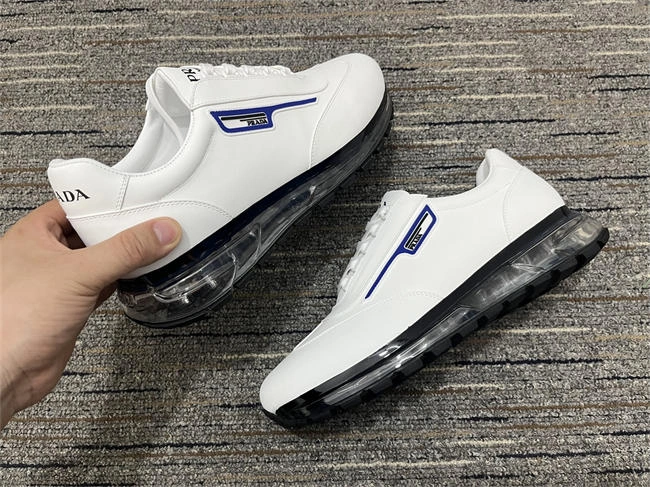 Cheap Seasonal Prada Sneaker 3390