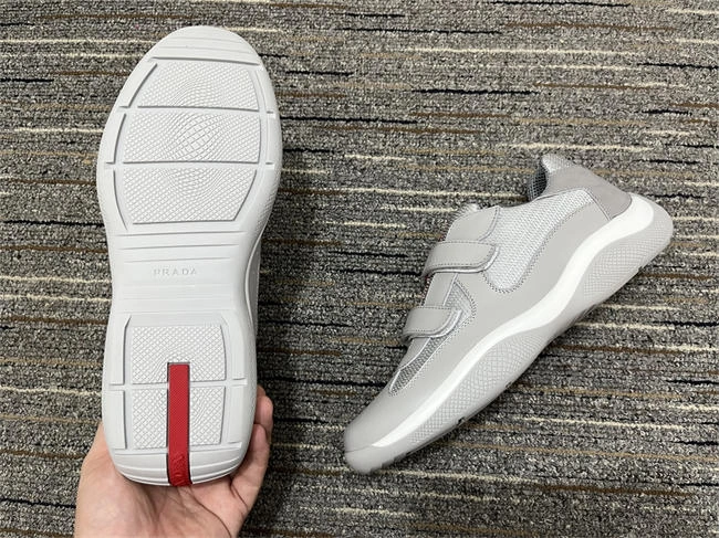 Cheap Practical Prada Sneaker 3360