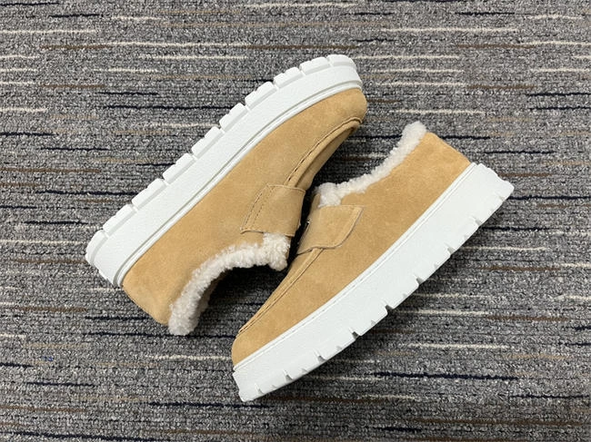 One Kick RelaxedFit Prada Sneaker Women 3391