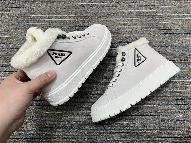 Rep Husky Neat Prada Sneaker Women 3392