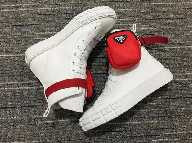 Cheap Husky Resilient Prada Sneaker Women 3395