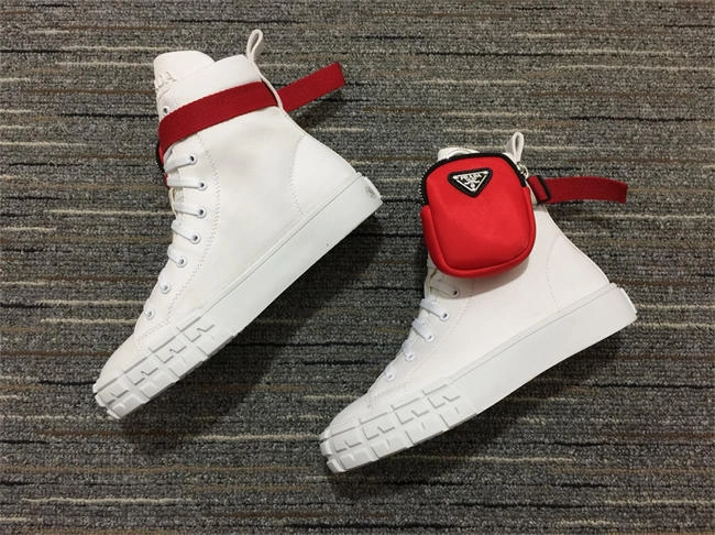 Cheap Husky Resilient Prada Sneaker Women 3395