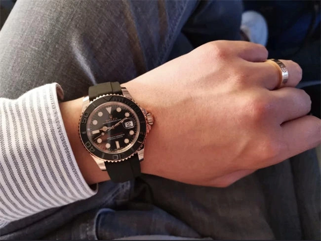 Rolex 18K yacht SW Timeless 5877