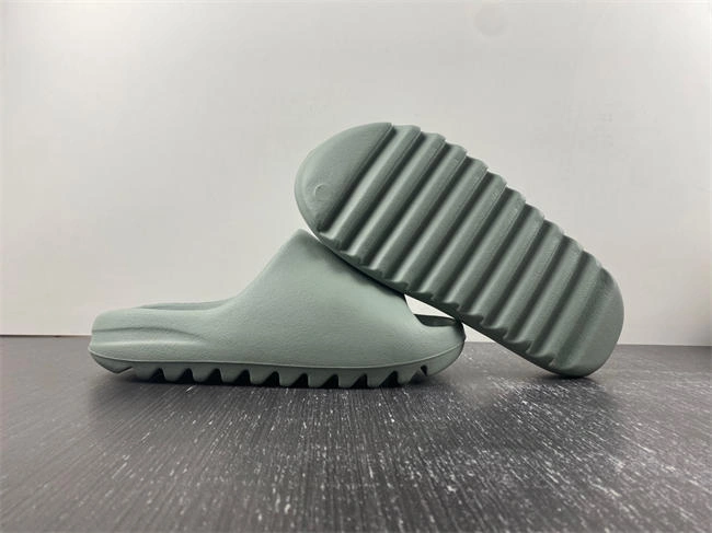 adidas YEEZY SLIDE  ID Upgraded 5385