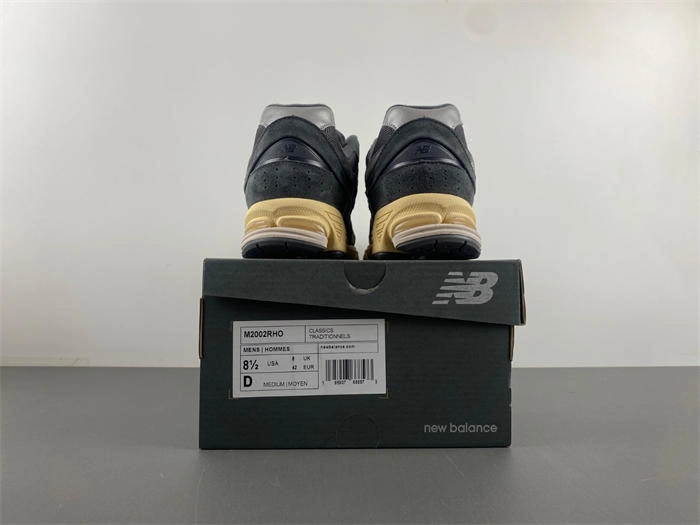 Tony Luxuries Bright new balance NB M2002RHO 5830