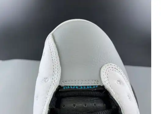 AIR JORDAN 13 Sneaker