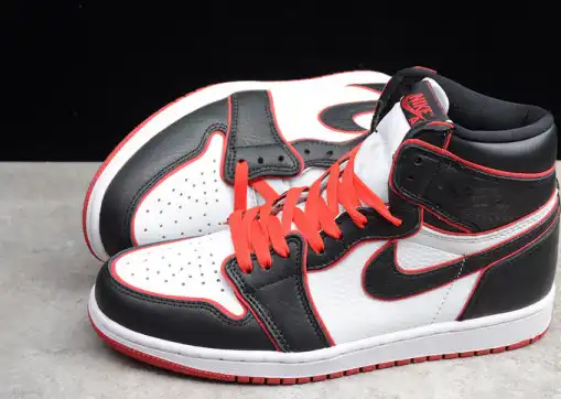 Air Jordan 1 Bloodline 555088-062