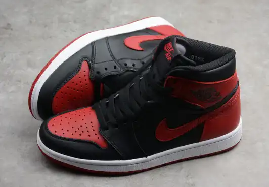 Air Jordan 1 Retro High OG Banned Bred Black Red  555088-001