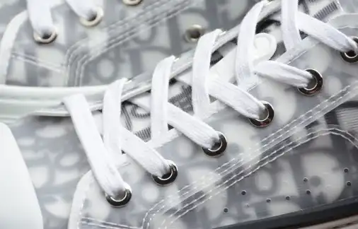 DIOR B23 Oblique Sneaker