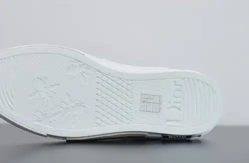 DIOR B23 Oblique Sneaker