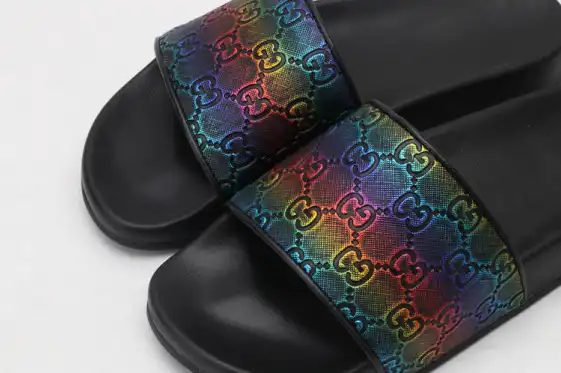 GUCC SANDALS