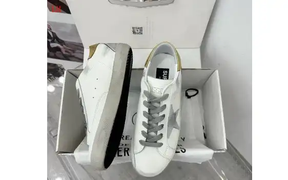 Golden Goose Sneaker