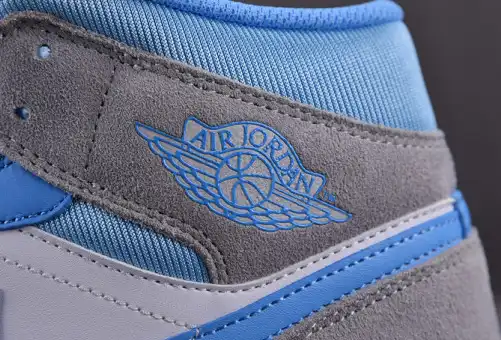 Jordan 1 Mid University Blue Grey DX9276-100