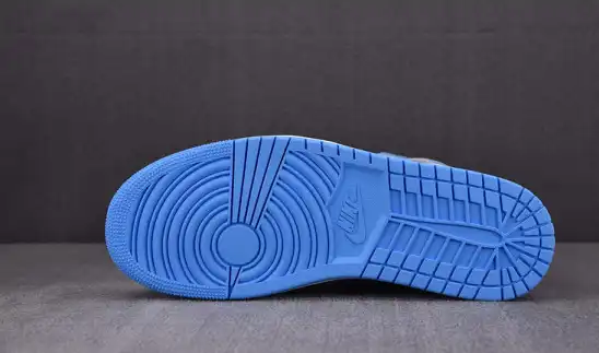 Jordan 1 Mid University Blue Grey DX9276-100