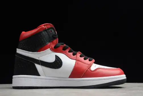 Jordan 1 Retro High Satin Black Toe (W) CD0461-016
