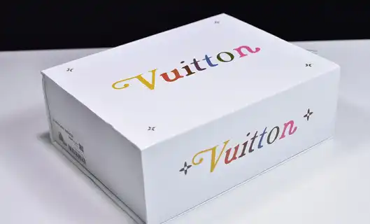 LV ARCHLIGHT SNEAKER