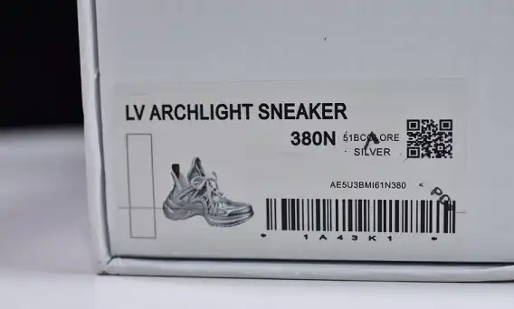 LV ARCHLIGHT SNEAKER