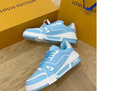 LV Trainer Sneaker