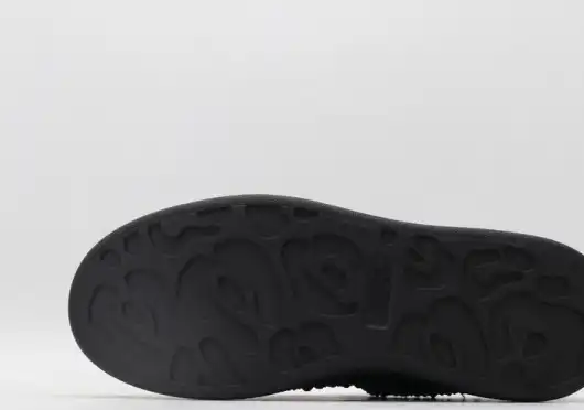 MQ Sneakers
