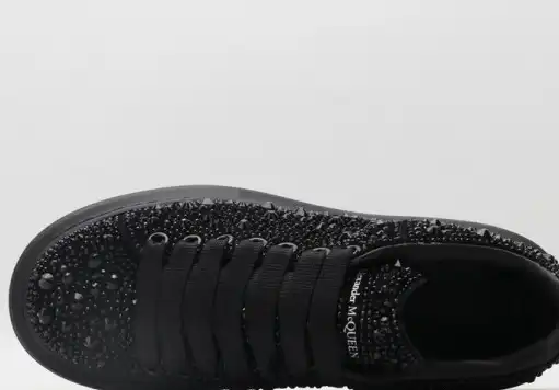 MQ Sneakers