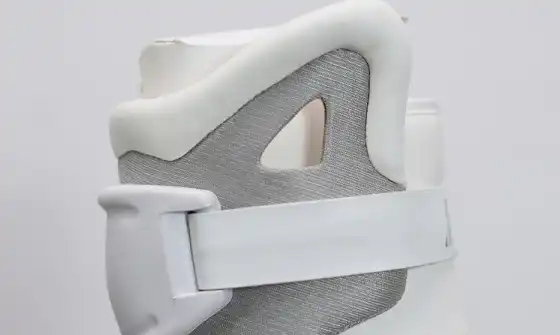 NIKE MAG