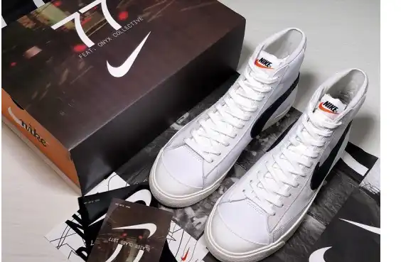 Nike Blazer Mid 77 Vintage Slam Jam  CD8233 100