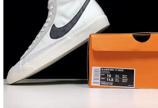 Nike Blazer Mid 77 Vintage Slam Jam  CD8233 100