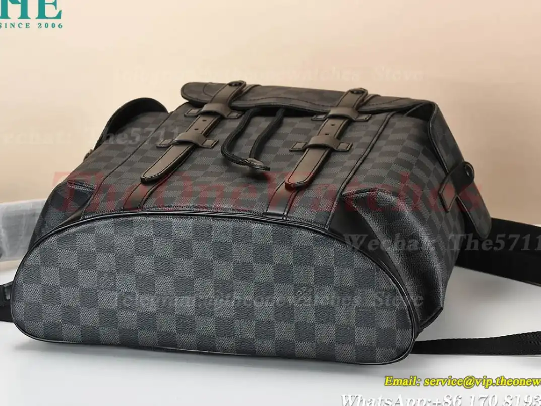 Louis Vuitton - Christopher MM N41379