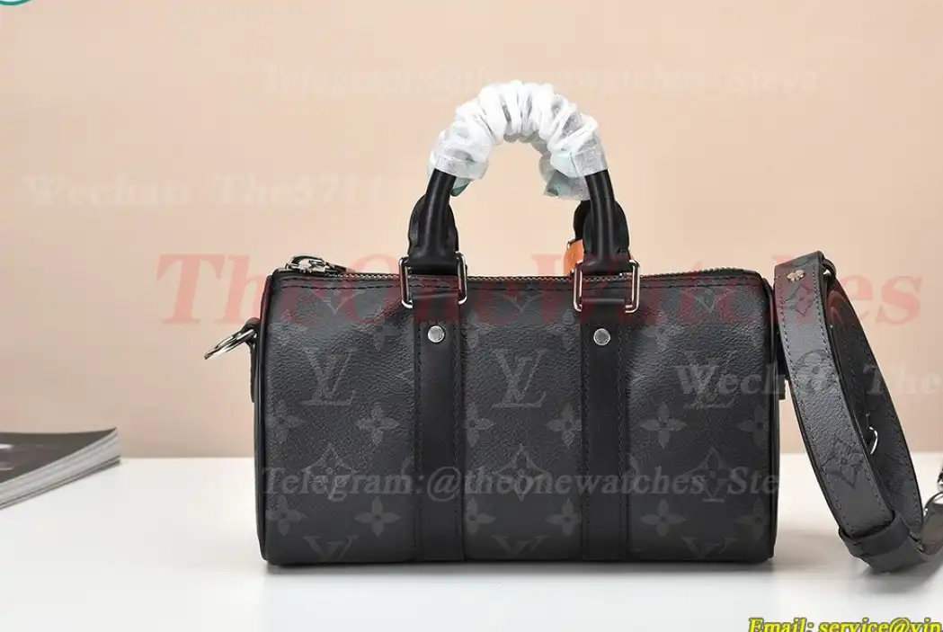 Louis Vuitton - Keepall Bandoulière 21mm M45947