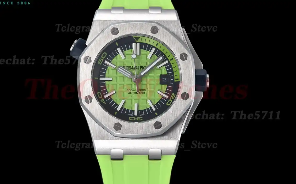 Royal Oak Offshore Diver 15710 42mm SS RU Green Stk GDF MY8215