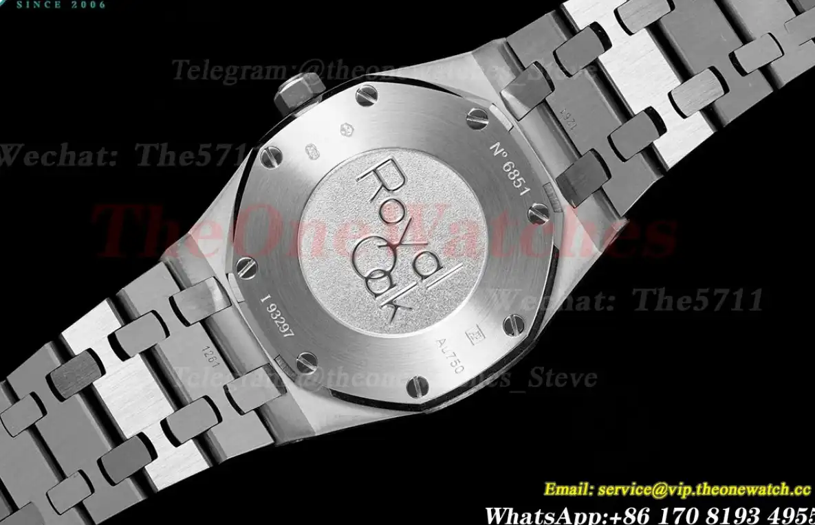 Royal Oak Ladies 67651 33mm Dia SS SS Red ZF Swiss Qtz