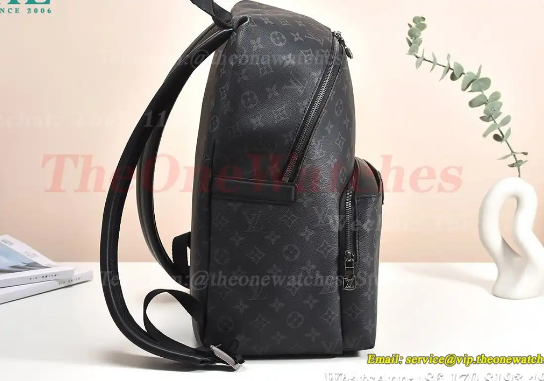 Louis Vuitton - Discovery Backpack M43186