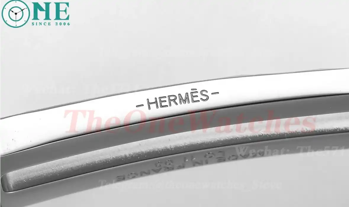 Silver Hermes SS Buckle on Red Black Leather Belt 3.8cm