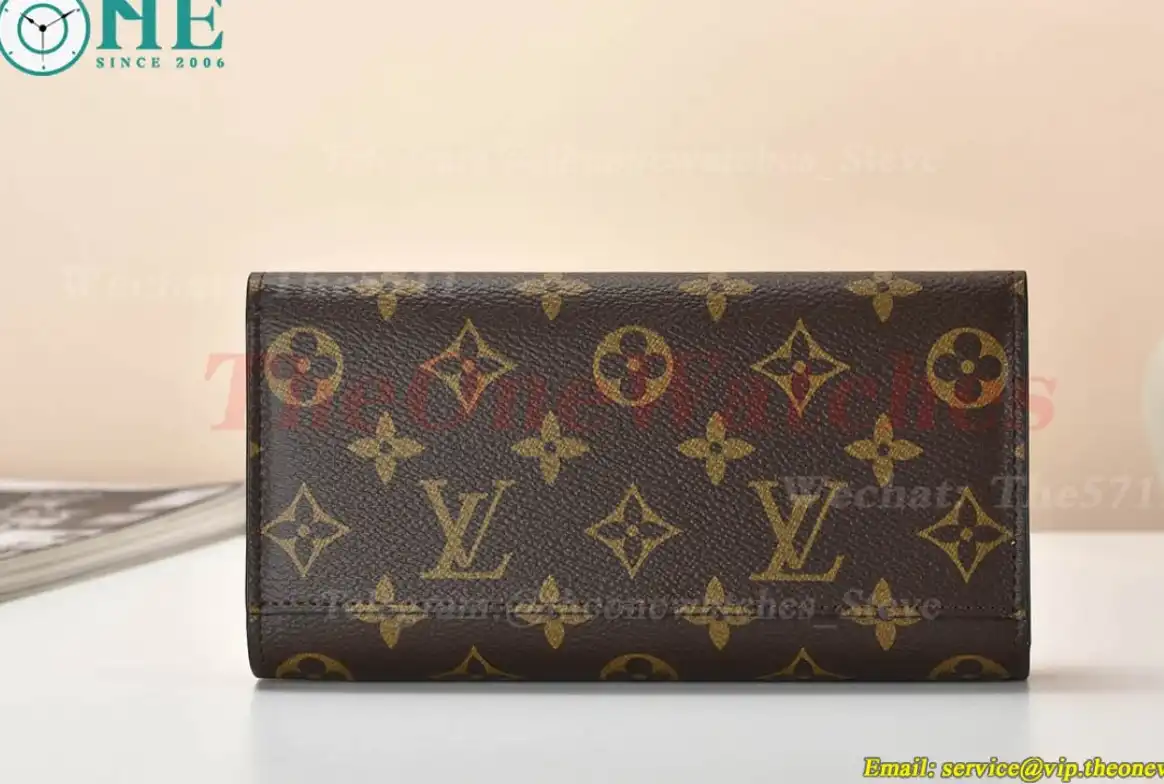 Louis Vuitton - Sarah Wallet M62234