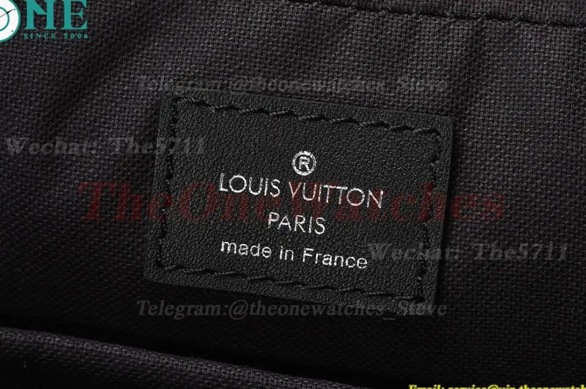 Louis Vuitton - Porte-Documents Voyage PM M46457