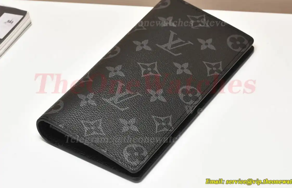 Louis Vuitton - Brazza Wallet Black M61697