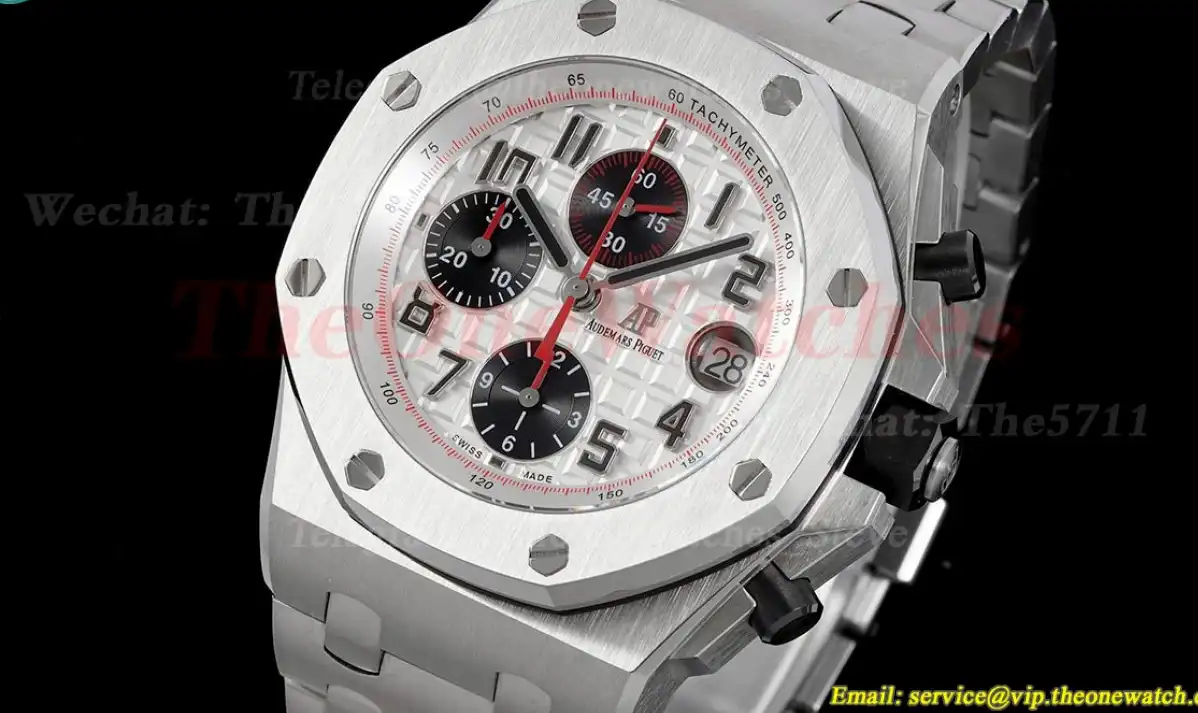 Royal Oak Offshore 42mm SS SS White Blk APF A7750